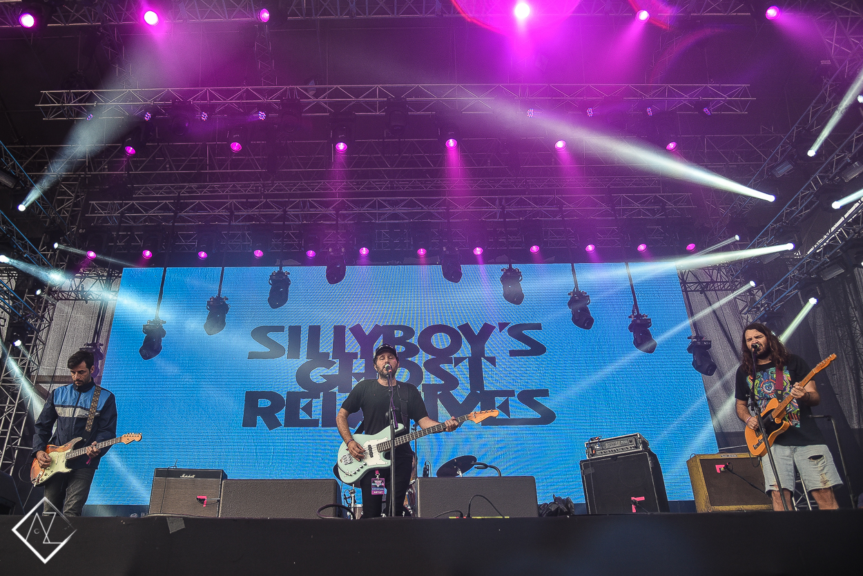 Oι Sillyboys ghost relatives στη σκηνή του Release Athens Festival 2018