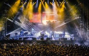 Φωτογραφία σκηνής από το Live των New Order στο Release Athens Festival 2019 photo story