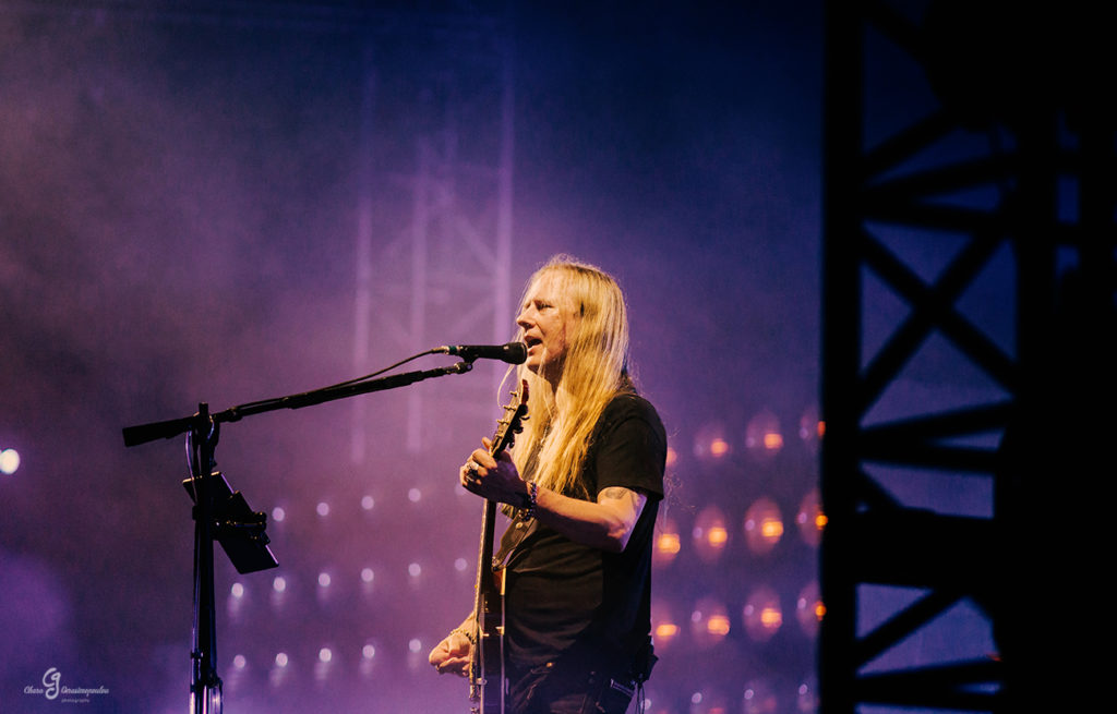 O Jerry Cantrell στη σκηνή του Release Athens Festival 2019