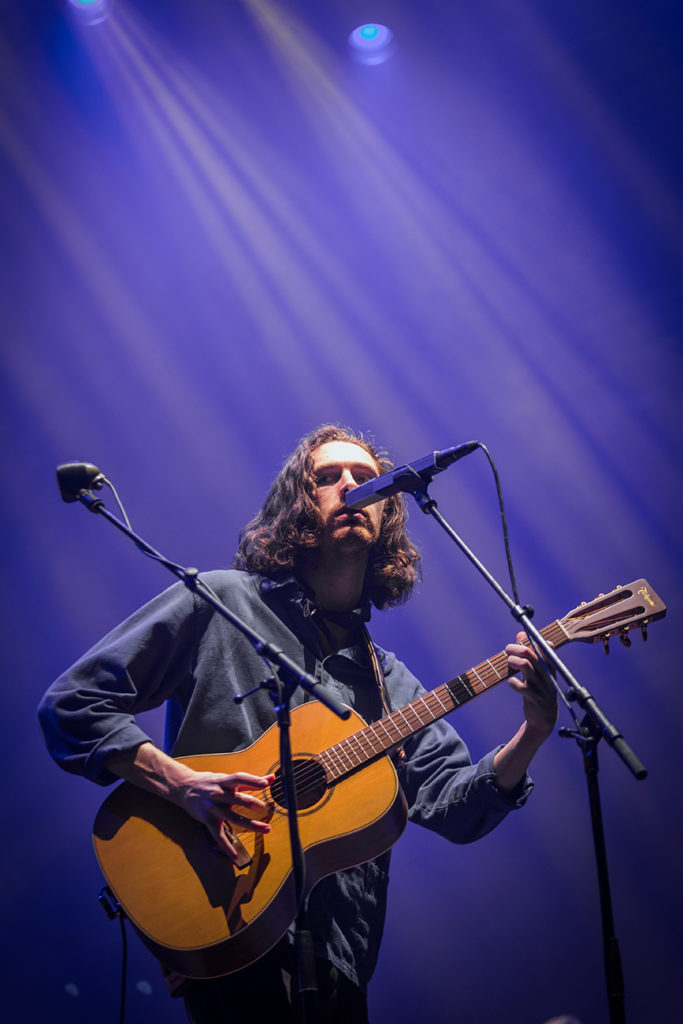 Ο Hozier στη σκηνή του Release Athens Festival 2019