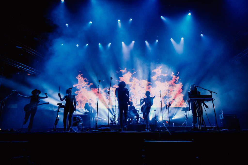 Σκηνή στο Live του Hozier στη σκηνή του Release Athens Festival 2019