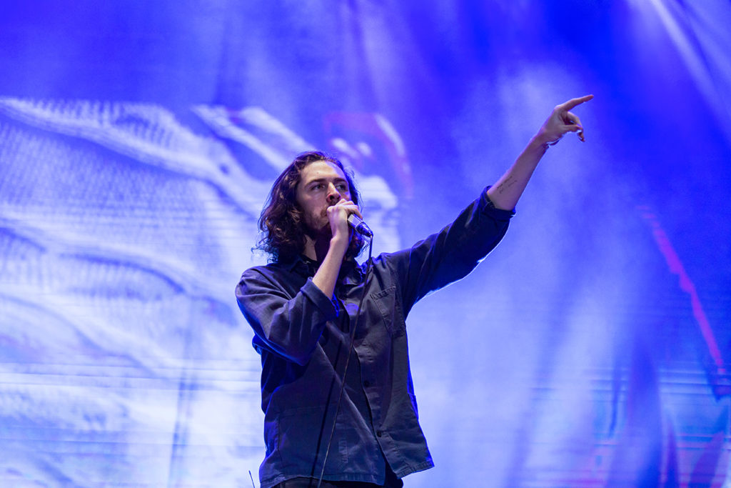 Ο Hozier στη σκηνή του Release Athens Festival 2019