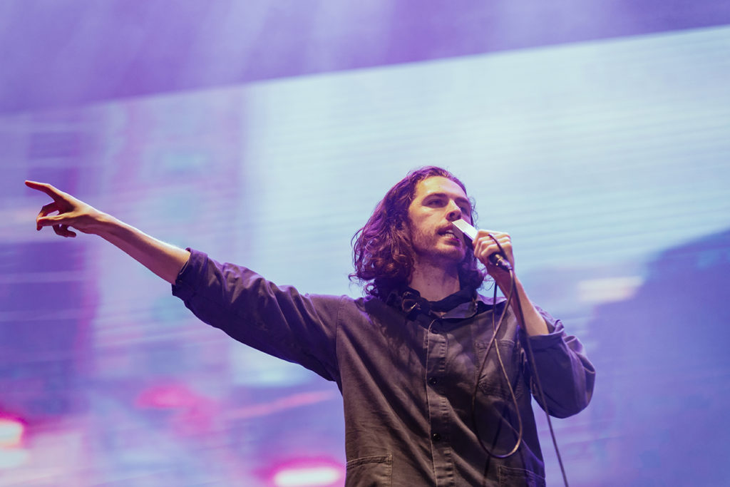 Ο Hozier στη σκηνή του Release Athens Festival 2019