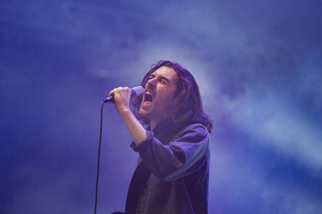 Ο Hozier στη σκηνή του Release Athens Festival 2019