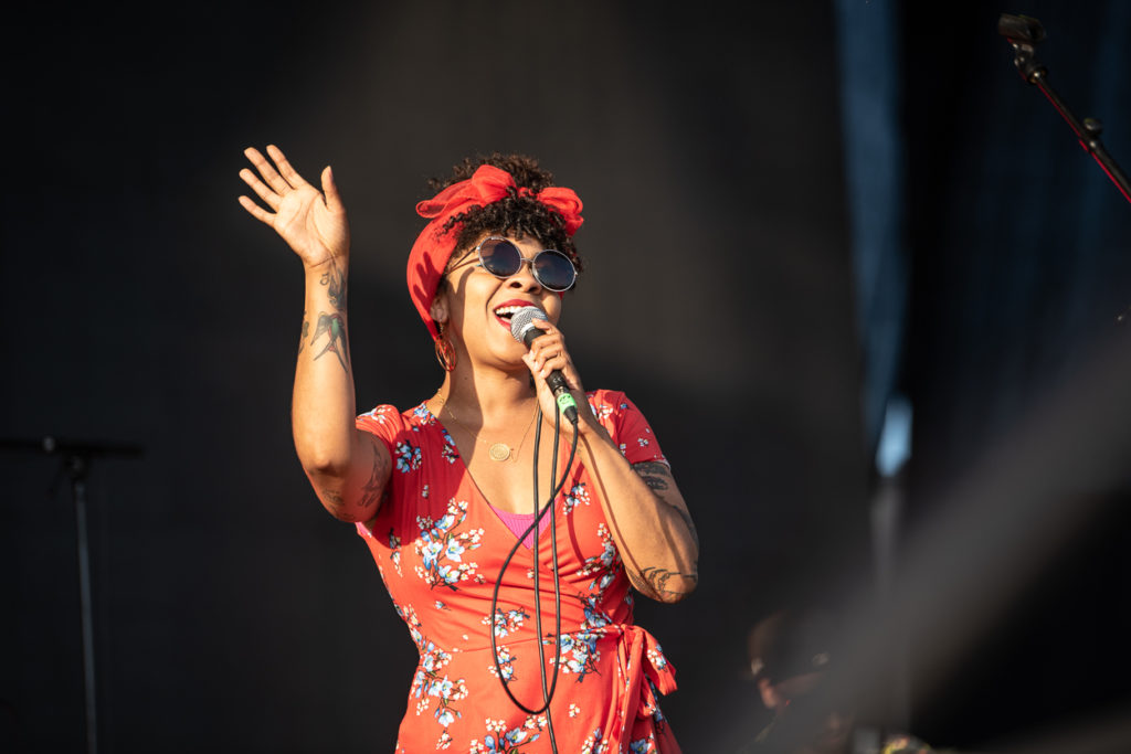 Η Hollie Cook στη σκηνή του Release Athens Festival 2019