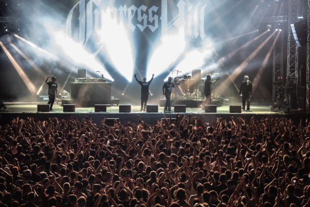 Σκηνή και κοινό από το Release Athens Festival 2019 την ημέρα των Cypress Hill Day 6