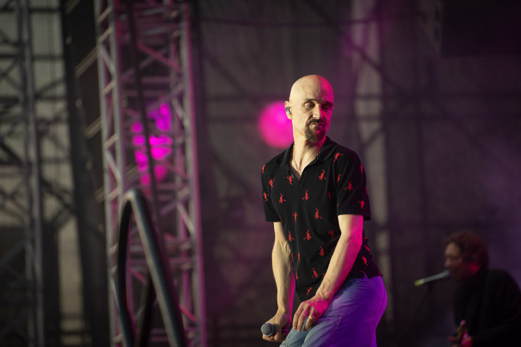Ο Tim Booth των James στη σκηνή του Release Athens Festival 2019