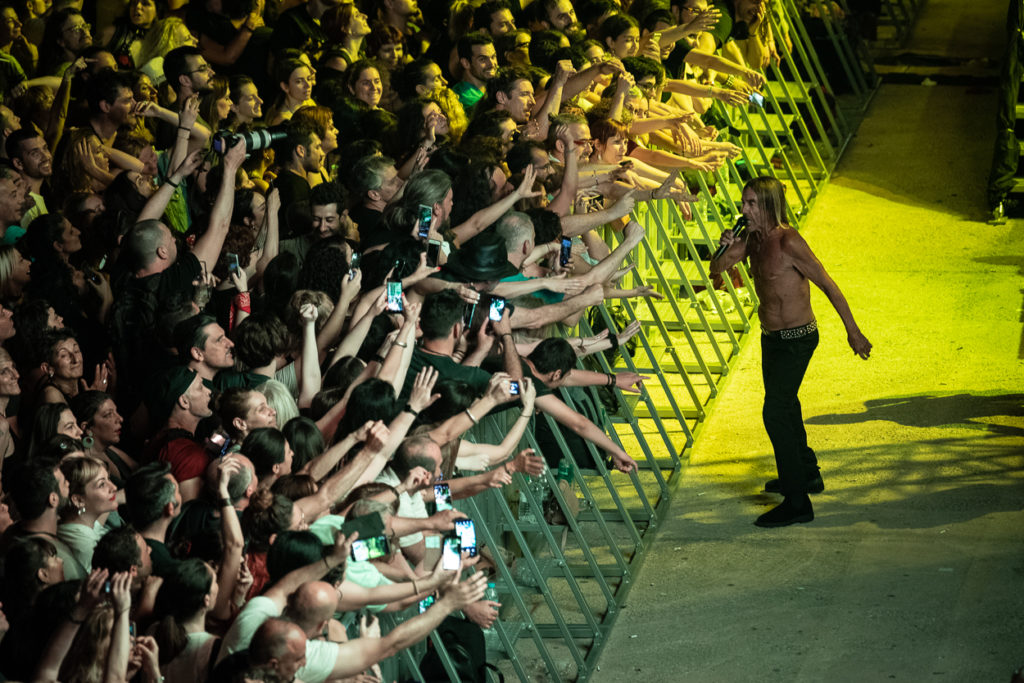 O Iggy Pop στο κοινό του Release Athens Festival 2019