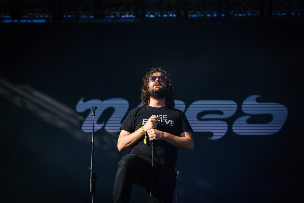 O τραγουδιστής των Need στη σκηνή του Release Athens Festival 2019
