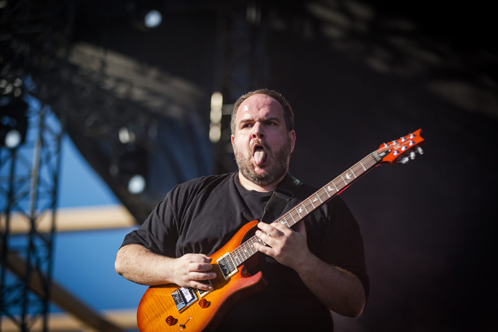 Ο κιθαρίστας των Need στη σκηνή του Release Athens Festival 2019