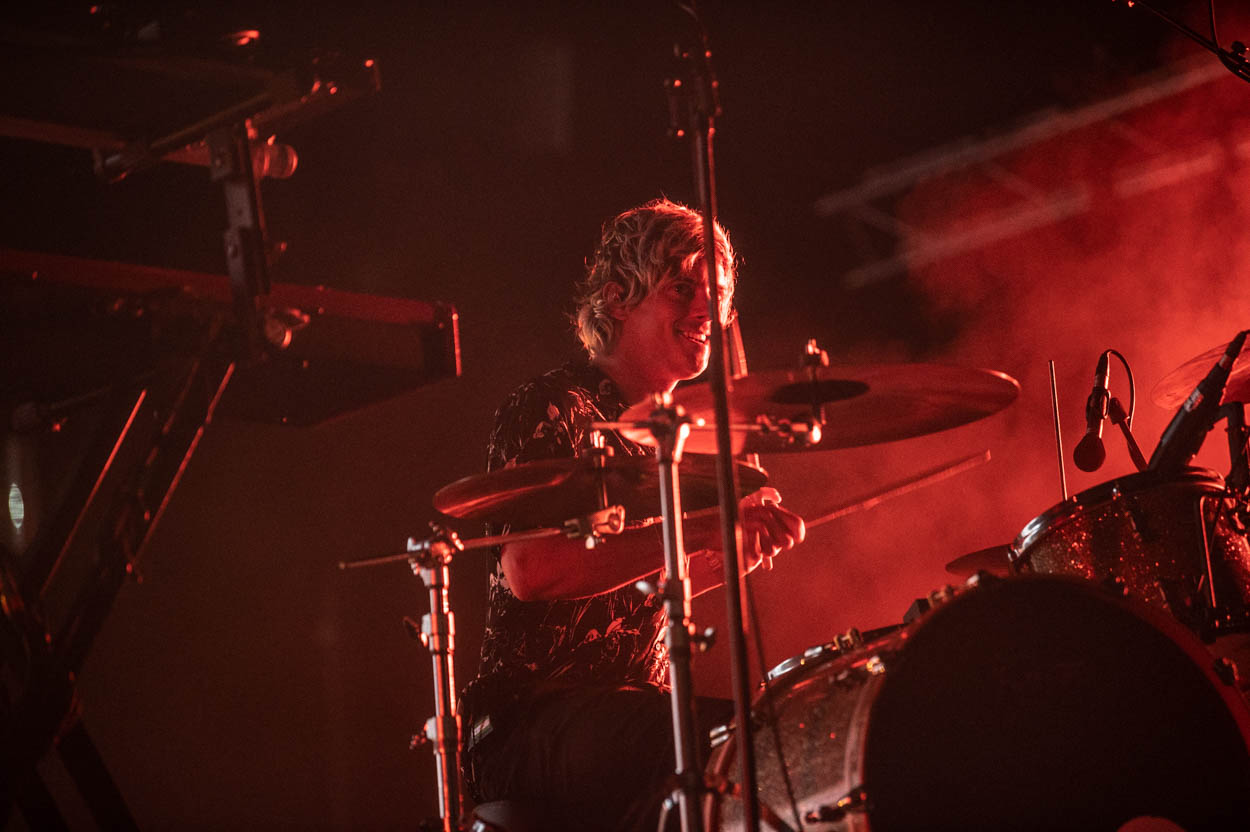 Photo of London Grammar performing at Release Athens 2022