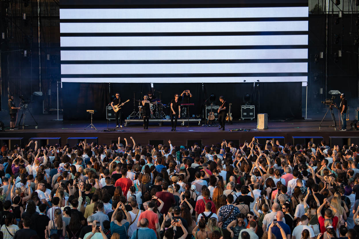 Photo of Hooverphonic performing at Release Athens 2022