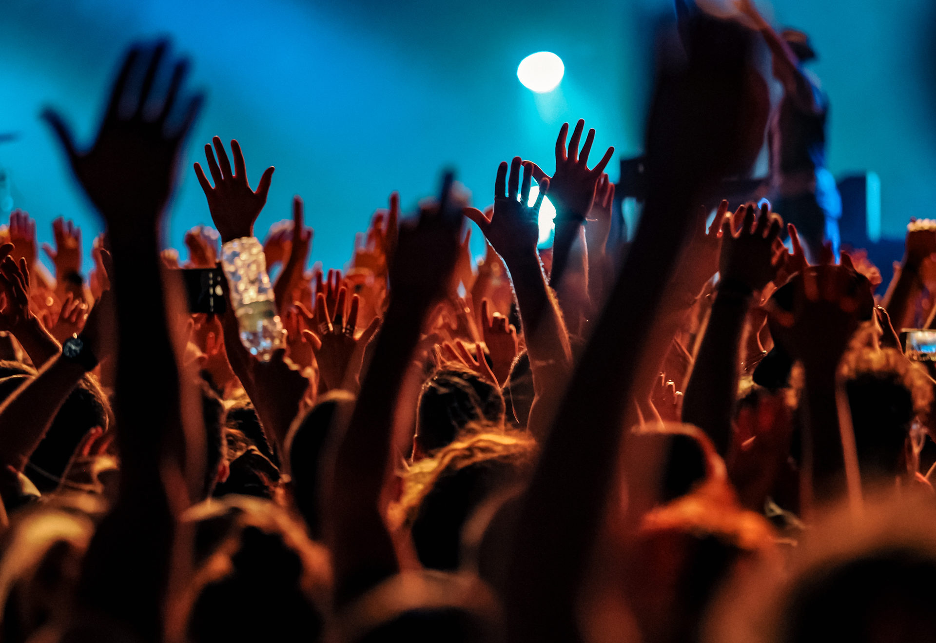 People dancing & having fun at Parov Stelar's show