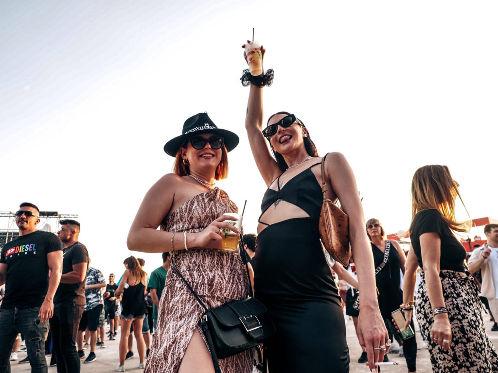 People dancing & having fun at Parov Stelar's show