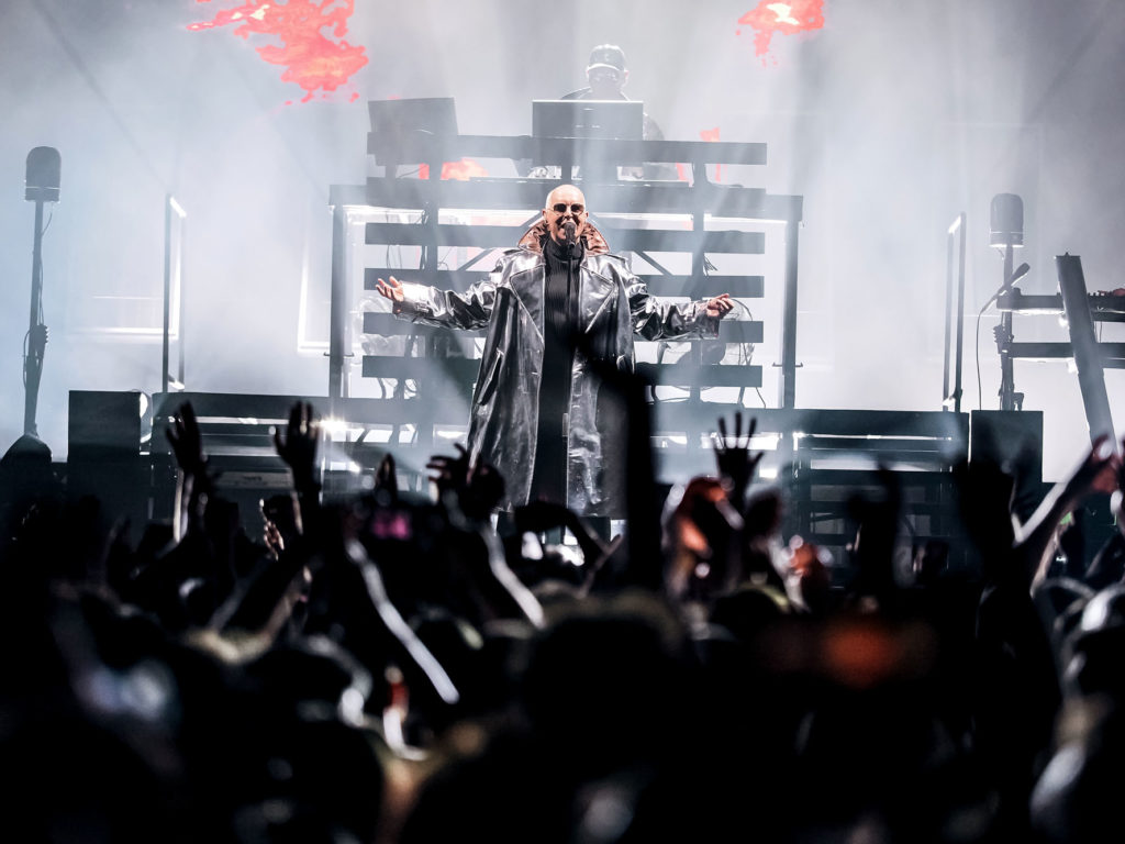 O Neil Tennant των Pet Shop Boys στη σκηνή του Release Athens 2022