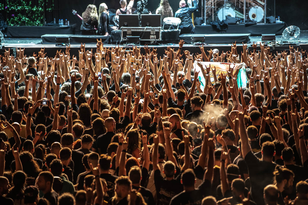 Photo of the audience at Cradle if Filth's show