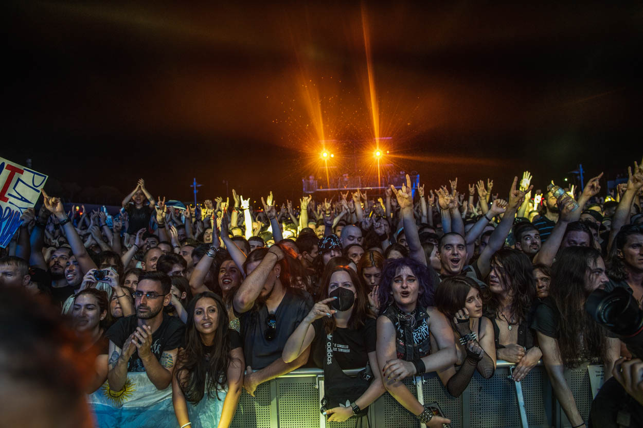 Photo of the audience at Judas Priest's Show