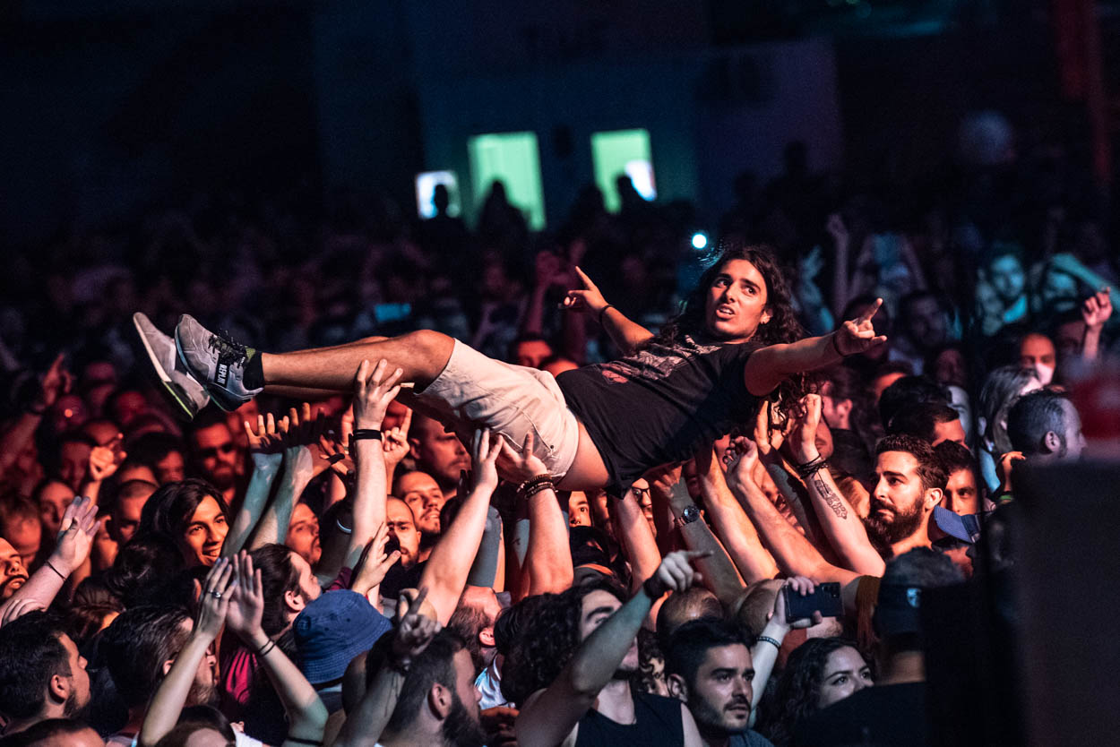 crowd-surfing