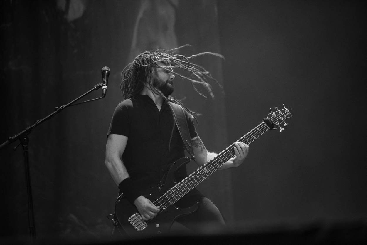 Ο μπασίστας των Blind Guardian στη σκηνή του Release Athens 2022