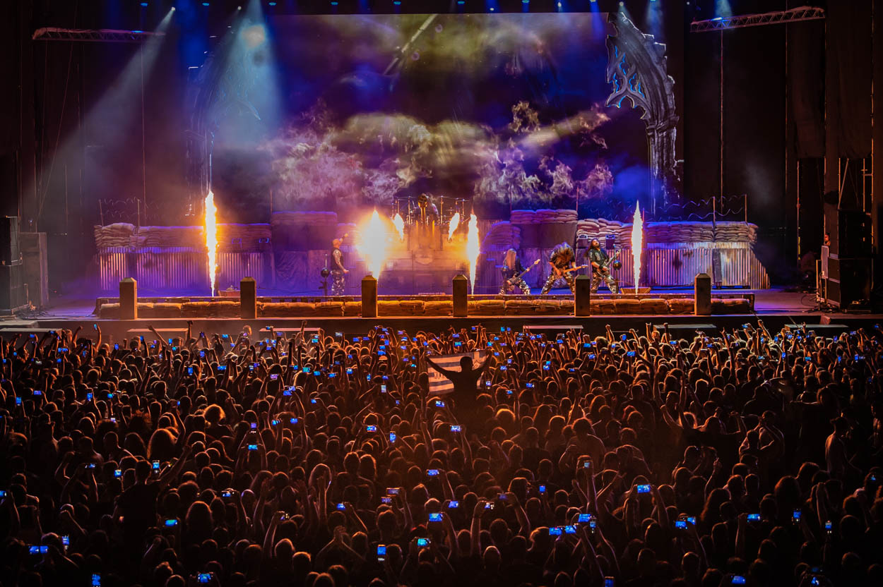 Photo of the stage & the audience at Blind Guardian's show