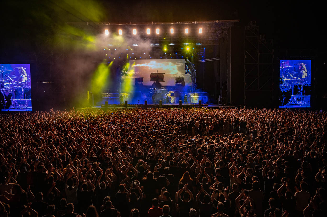 Photo of the stage & the audience at the Sabaton show