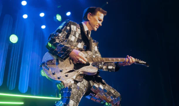 Special show with Chris Isaak