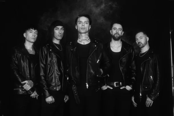 Οι Black Veil Brides πλαισιώνουν τους Three Days Grace