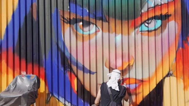 @outlines.athens 🎨
💪Supported by Release Athens 2025

💥Περισσότερα από 30 έργα graffiti από αναγνωρισμένους street artists δημιούργησαν μια μοναδική διαδρομή καλλιτεχνικής έκφρασης, ελεύθερη & προσβάσιμη για όλους!

📍Την Κυριακή 1η Ιουνίου, η Πλατεία Νερού μεταμορφώθηκε σε έναν ανοιχτό καμβά σύγχρονης αστικής τέχνης, στο πλαίσιο του πρώτου Outlines Festival!

🤘Η διαδρομή θα παραμένει ελεύθερη & φωταγωγημένη προς το κοινό, καθ’ όλη τη διάρκεια των φεστιβαλικών εκδηλώσεων του Release Athens 2025🔥

🫵Δες το βίντεο & ετοιμάσου να ανακαλύψεις τα έργα απο κοντά! 

🎥 @nicholas_cornford 

#releaseathensfestival #releaseathens25 #outlines #makingmemoriestogether #naeisaiekei